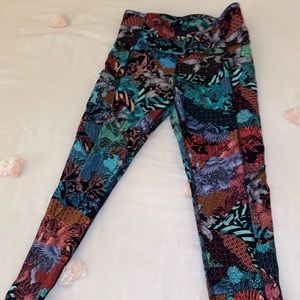 lululemon leggings- with pockets